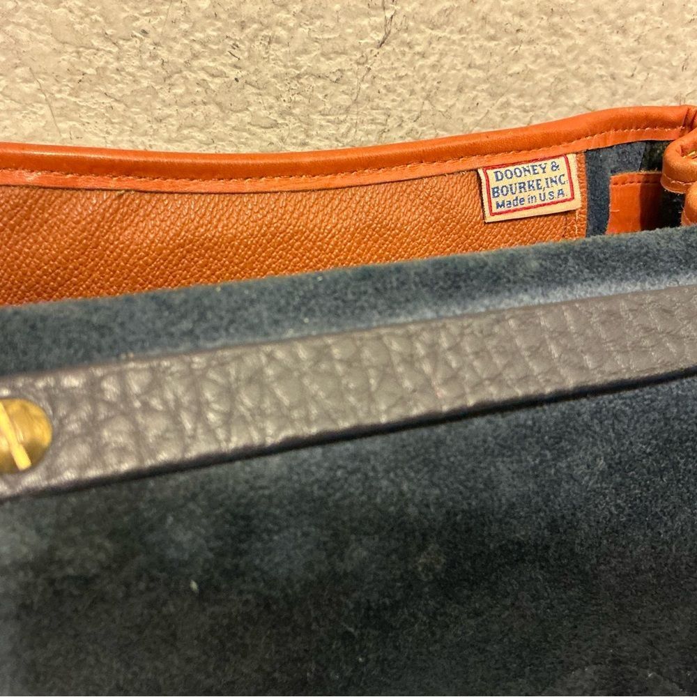 Dooney & Bourke Essex all weather Black and Tan Satchel - Picture 8 of 9